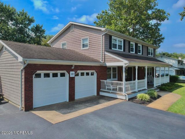 32 Sabina Terrace, Freehold, NJ 07728