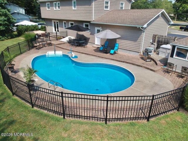 32 Sabina Terrace, Freehold, NJ 07728