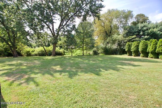32 Sabina Terrace, Freehold, NJ 07728