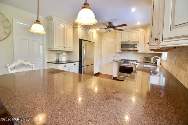 32 Sabina Terrace, Freehold, NJ 07728