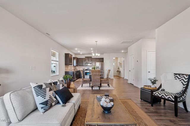 1008 Sandtrap Way, Durham, NC 27703