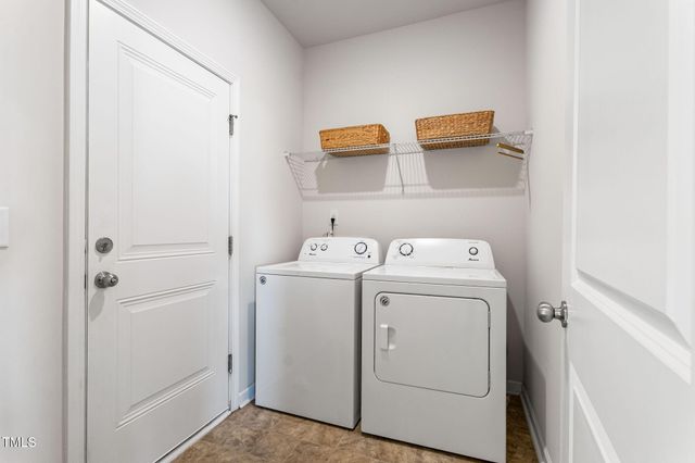 1008 Sandtrap Way, Durham, NC 27703