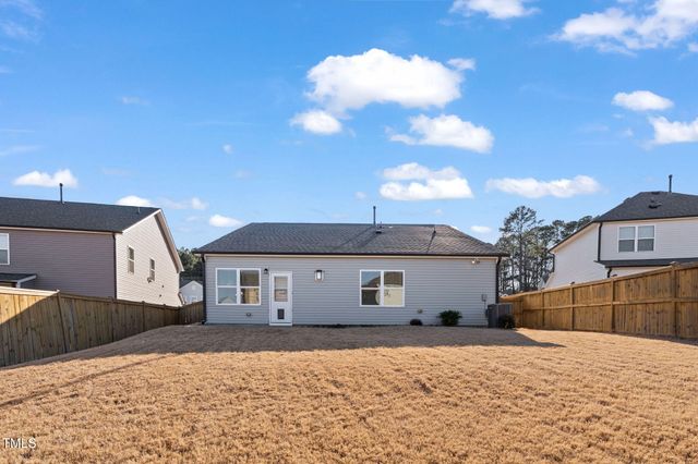 1008 Sandtrap Way, Durham, NC 27703