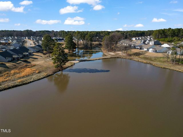 1008 Sandtrap Way, Durham, NC 27703
