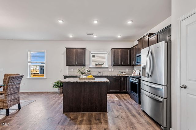 1008 Sandtrap Way, Durham, NC 27703
