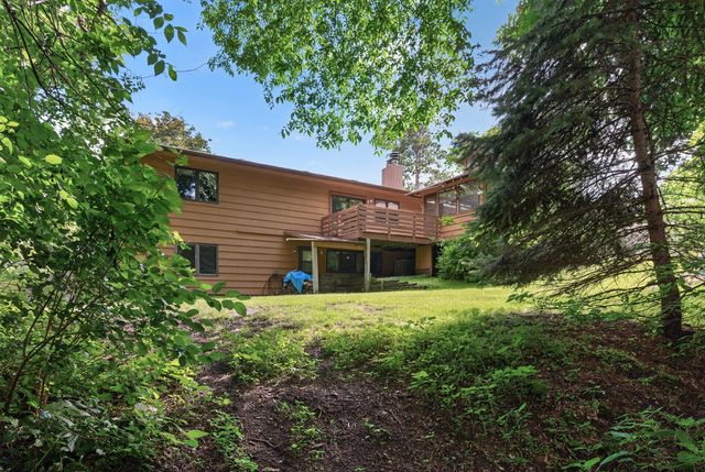 7712 Riverdale Drive N, Brooklyn Park, MN 55444