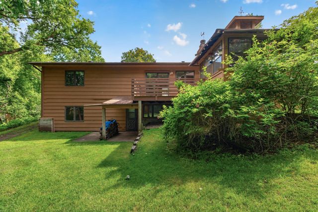 7712 Riverdale Drive N, Brooklyn Park, MN 55444