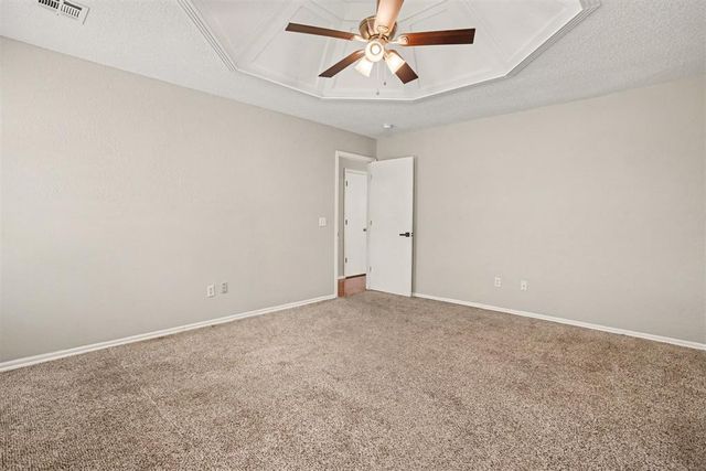 10109 S Hillcrest Drive, Oklahoma City, OK 73159