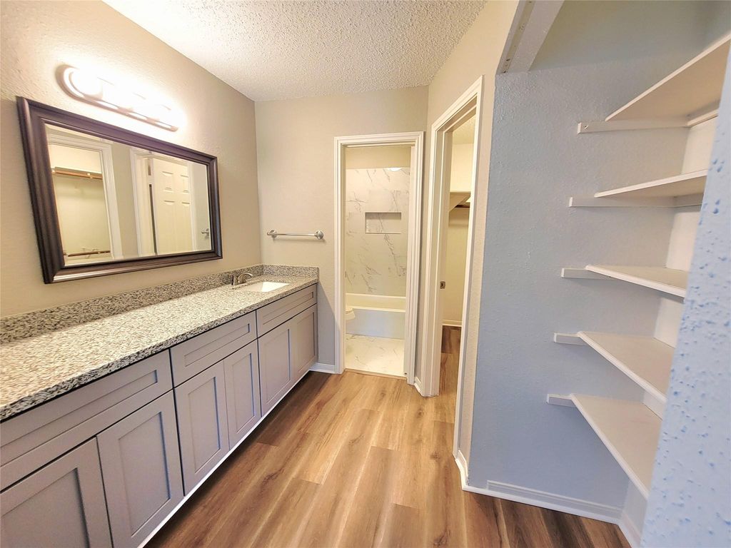 3610 Bartons Lights, Sugar Land, TX 77479