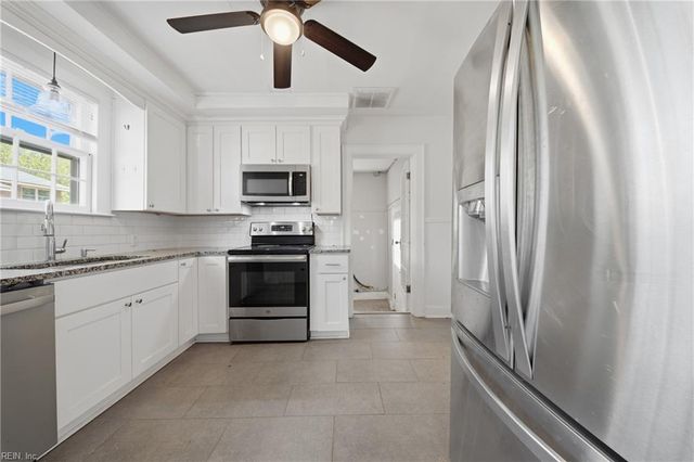 301 Douglas AVE, Portsmouth, VA 23707