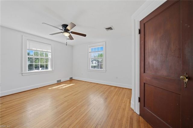 301 Douglas AVE, Portsmouth, VA 23707