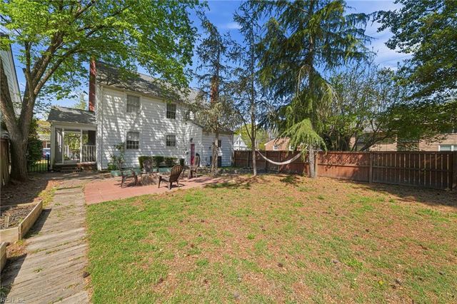 301 Douglas AVE, Portsmouth, VA 23707