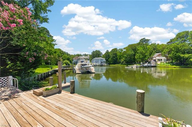 419 48th ST, Virginia Beach, VA 23451