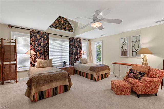 419 48th ST, Virginia Beach, VA 23451