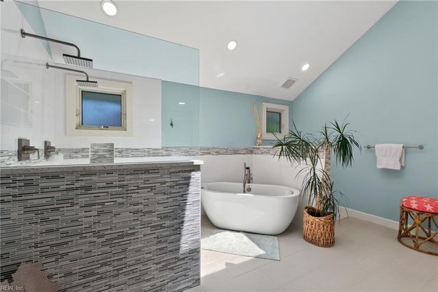 419 48th ST, Virginia Beach, VA 23451
