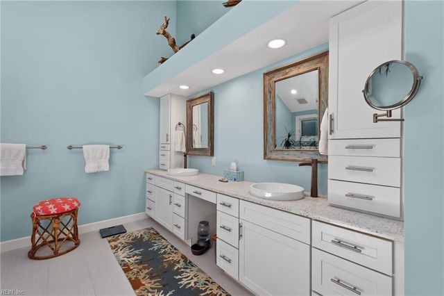 419 48th ST, Virginia Beach, VA 23451