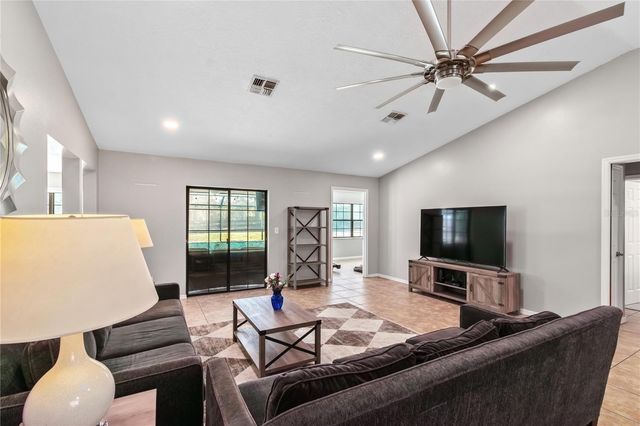 10 CARRY BACK ROAD, Ocala, FL 34482