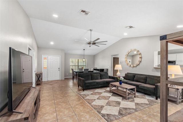 10 CARRY BACK ROAD, Ocala, FL 34482