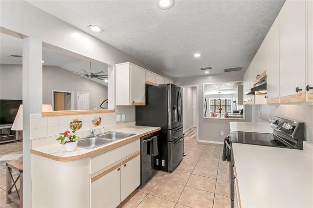 10 CARRY BACK ROAD, Ocala, FL 34482