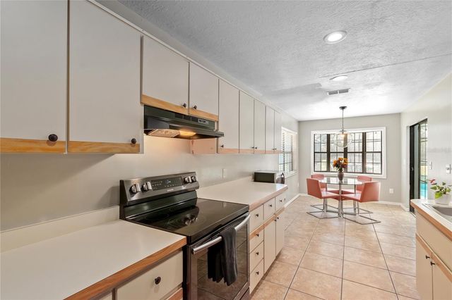 10 CARRY BACK ROAD, Ocala, FL 34482