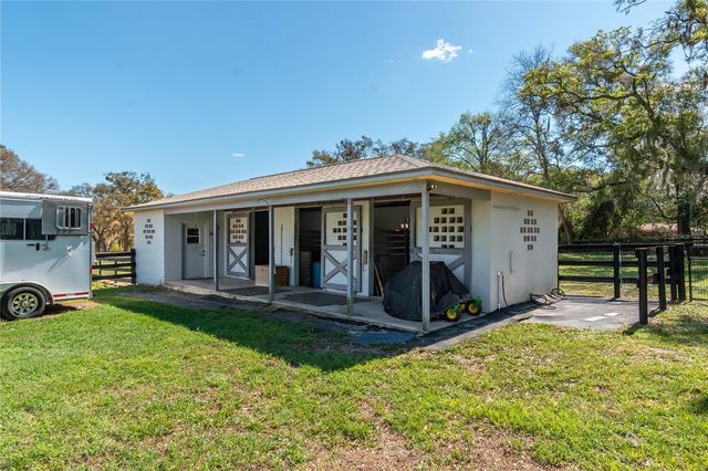10 CARRY BACK ROAD, Ocala, FL 34482
