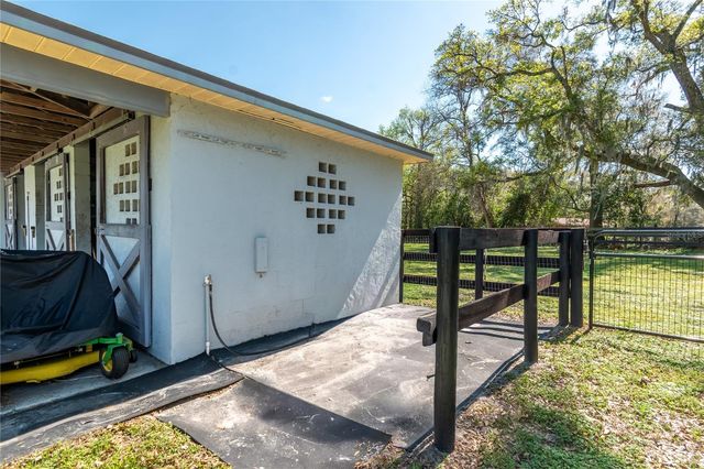 10 CARRY BACK ROAD, Ocala, FL 34482