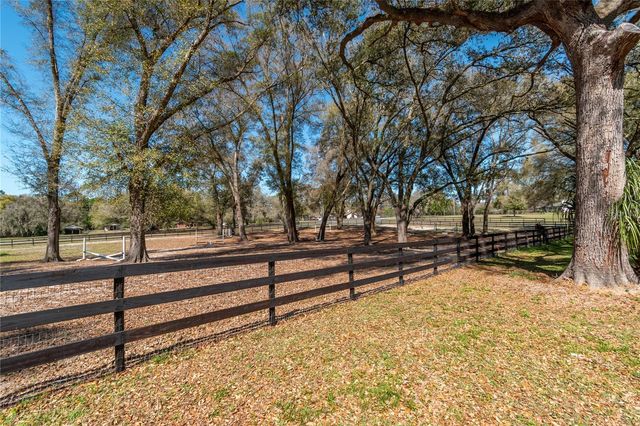 10 CARRY BACK ROAD, Ocala, FL 34482