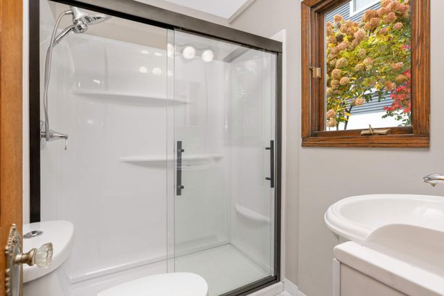 2340 Ives Lane N, Plymouth, MN 55441