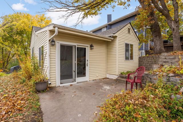 2340 Ives Lane N, Plymouth, MN 55441