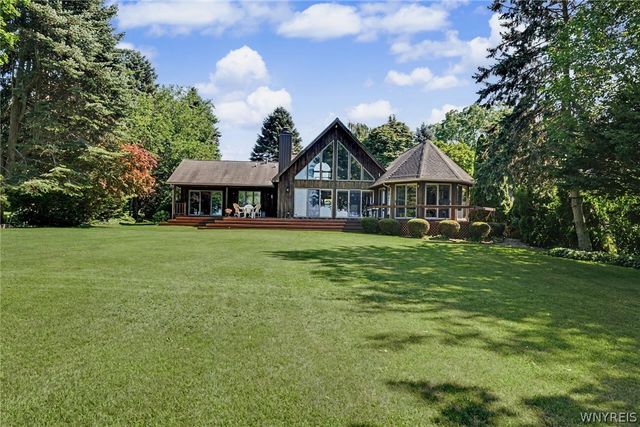4759 East Lake Road, Wilson, NY 14028
