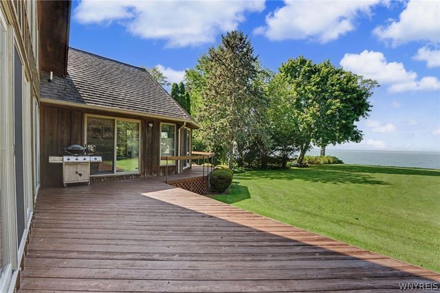4759 East Lake Road, Wilson, NY 14028