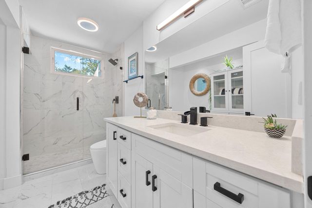 2419 Trail Of Madrones, Austin, TX 78746