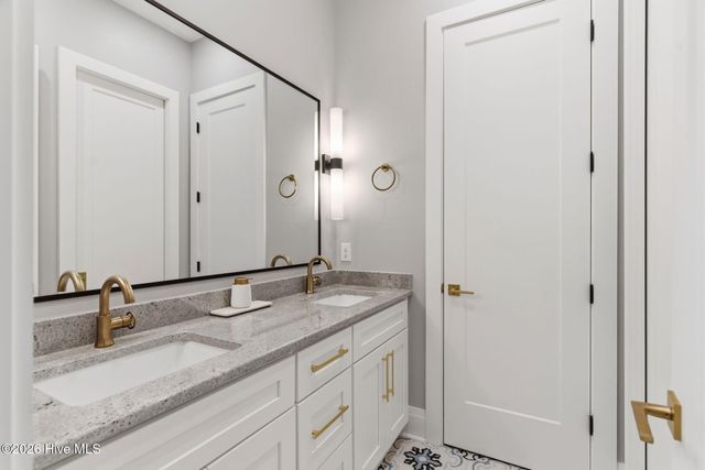 104 SW 29th Street, Oak Island, NC 28465
