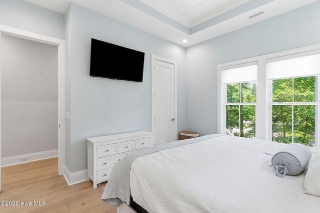 104 SW 29th Street, Oak Island, NC 28465