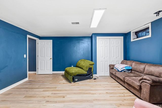 11704 Madison County Circle, Granger, IN 46530