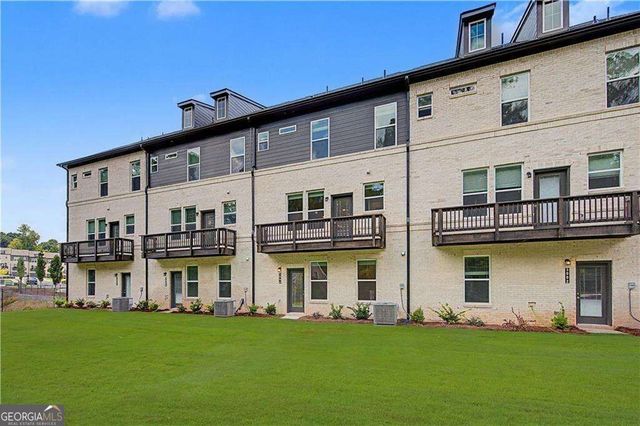 3004 Daybreak Lane, Newnan, GA 30265