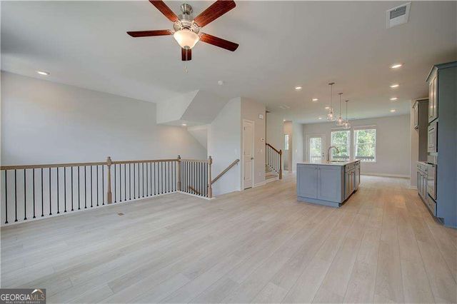 3004 Daybreak Lane, Newnan, GA 30265