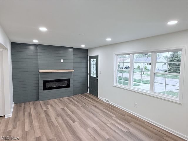 14306 Parkman Boulevard, Brook Park, OH 44142