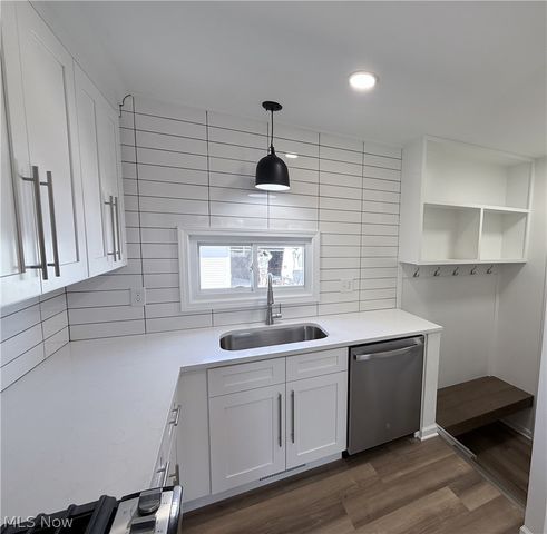 14306 Parkman Boulevard, Brook Park, OH 44142