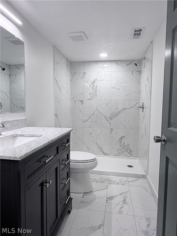 14306 Parkman Boulevard, Brook Park, OH 44142