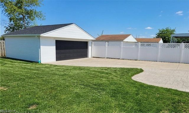 14306 Parkman Boulevard, Brook Park, OH 44142