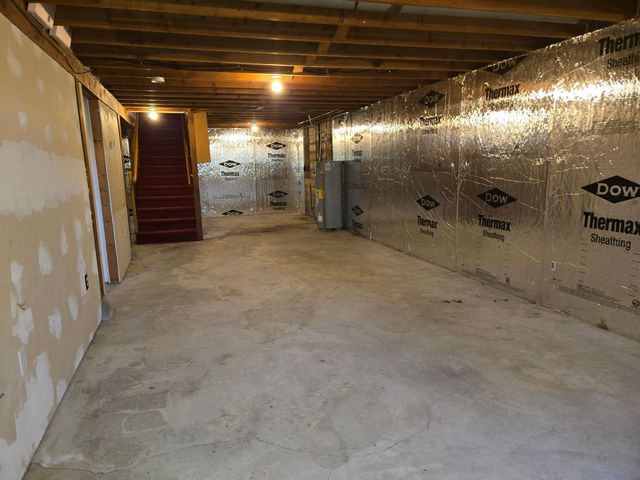 106 Center Avenue W, Deer Creek, MN 56527