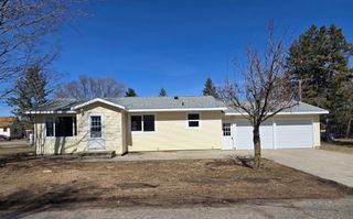 106 Center Avenue W, Deer Creek, MN 56527