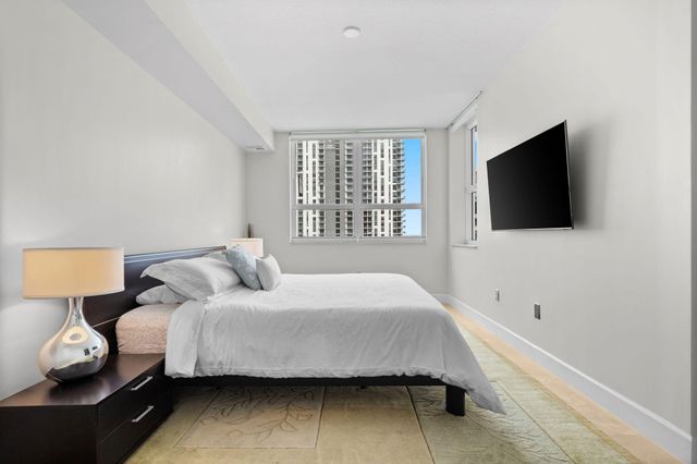 350 SE 2ND Street 2040, Fort Lauderdale, FL 33301