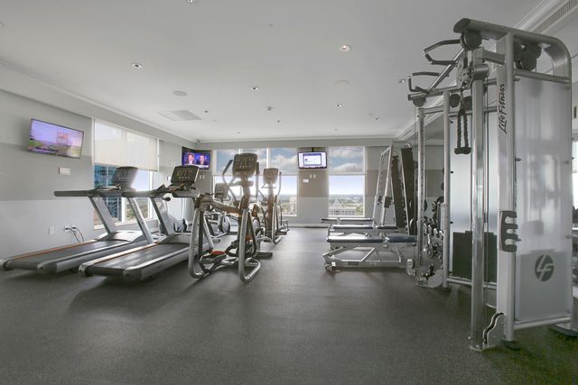 350 SE 2ND Street 2040, Fort Lauderdale, FL 33301