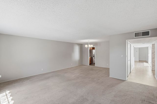 9009 Hilton Avenue NE, Albuquerque, NM 87111