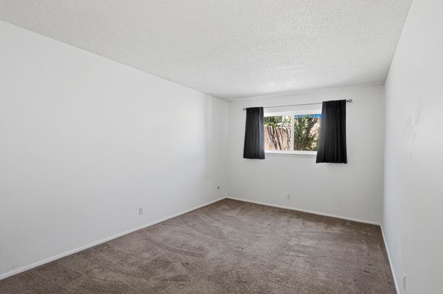 9009 Hilton Avenue NE, Albuquerque, NM 87111