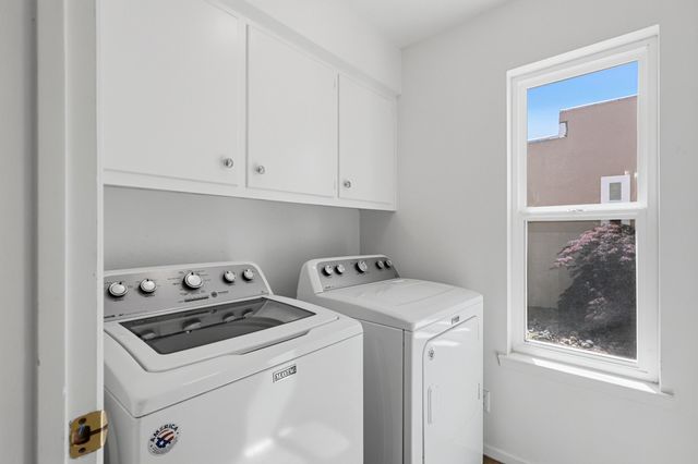 9009 Hilton Avenue NE, Albuquerque, NM 87111