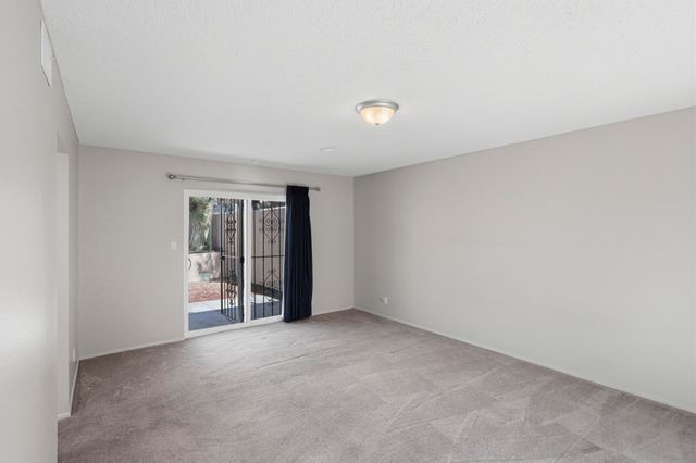 9009 Hilton Avenue NE, Albuquerque, NM 87111