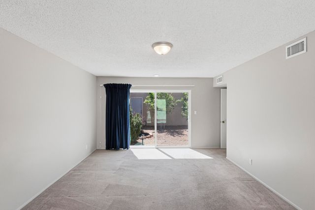 9009 Hilton Avenue NE, Albuquerque, NM 87111